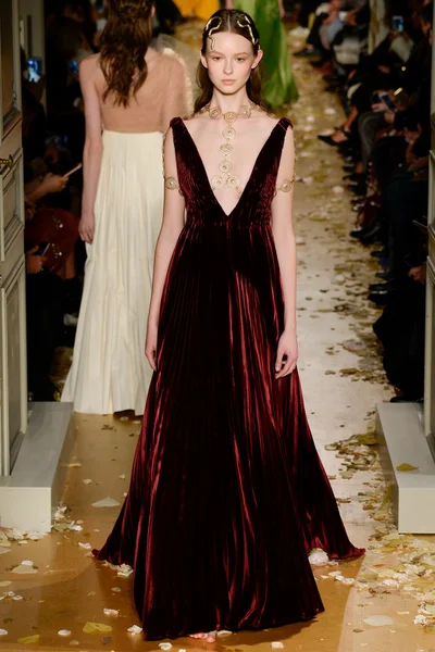 Look 56